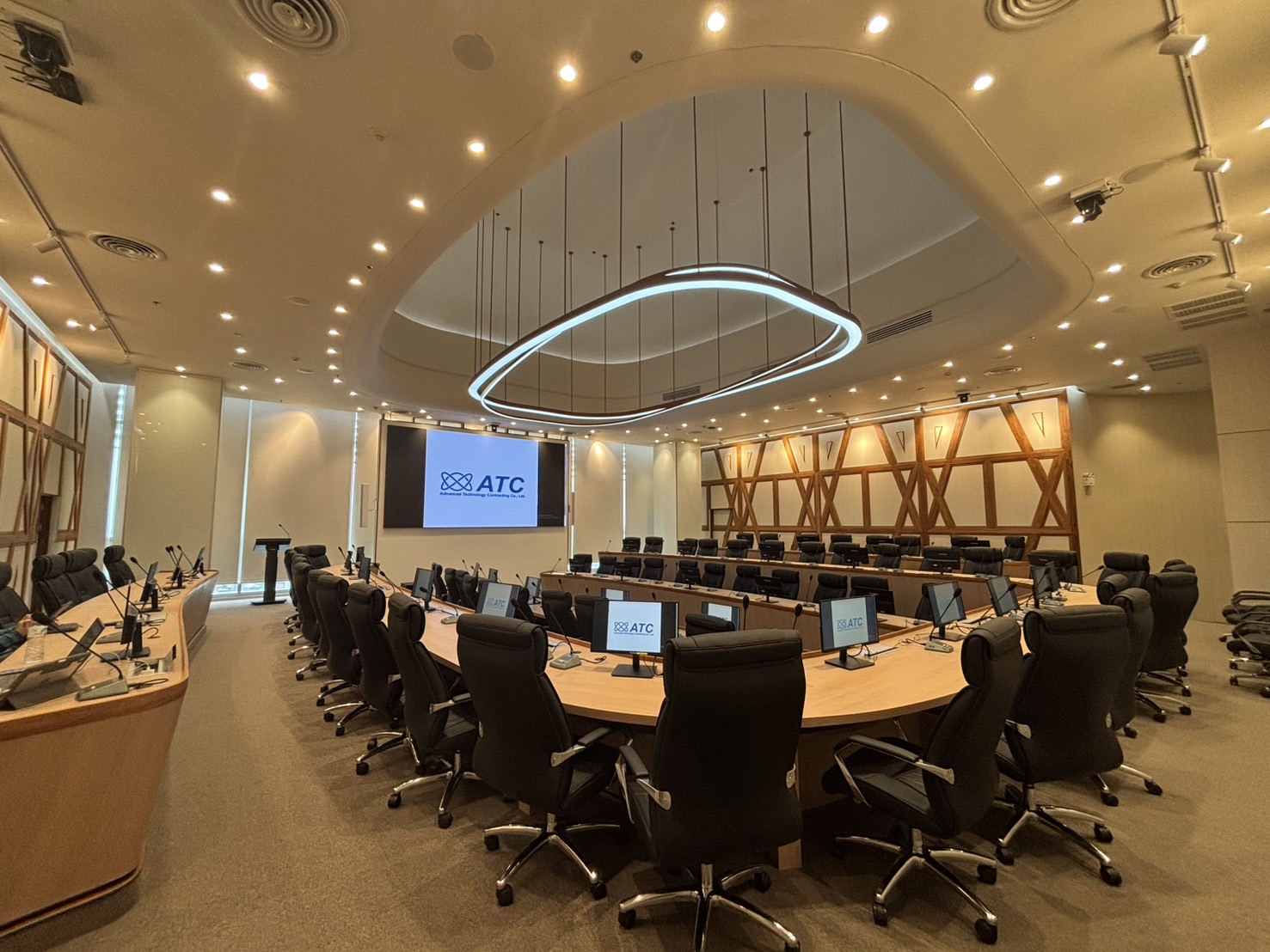 silaprakorn trainingroom1 Silpakorn University