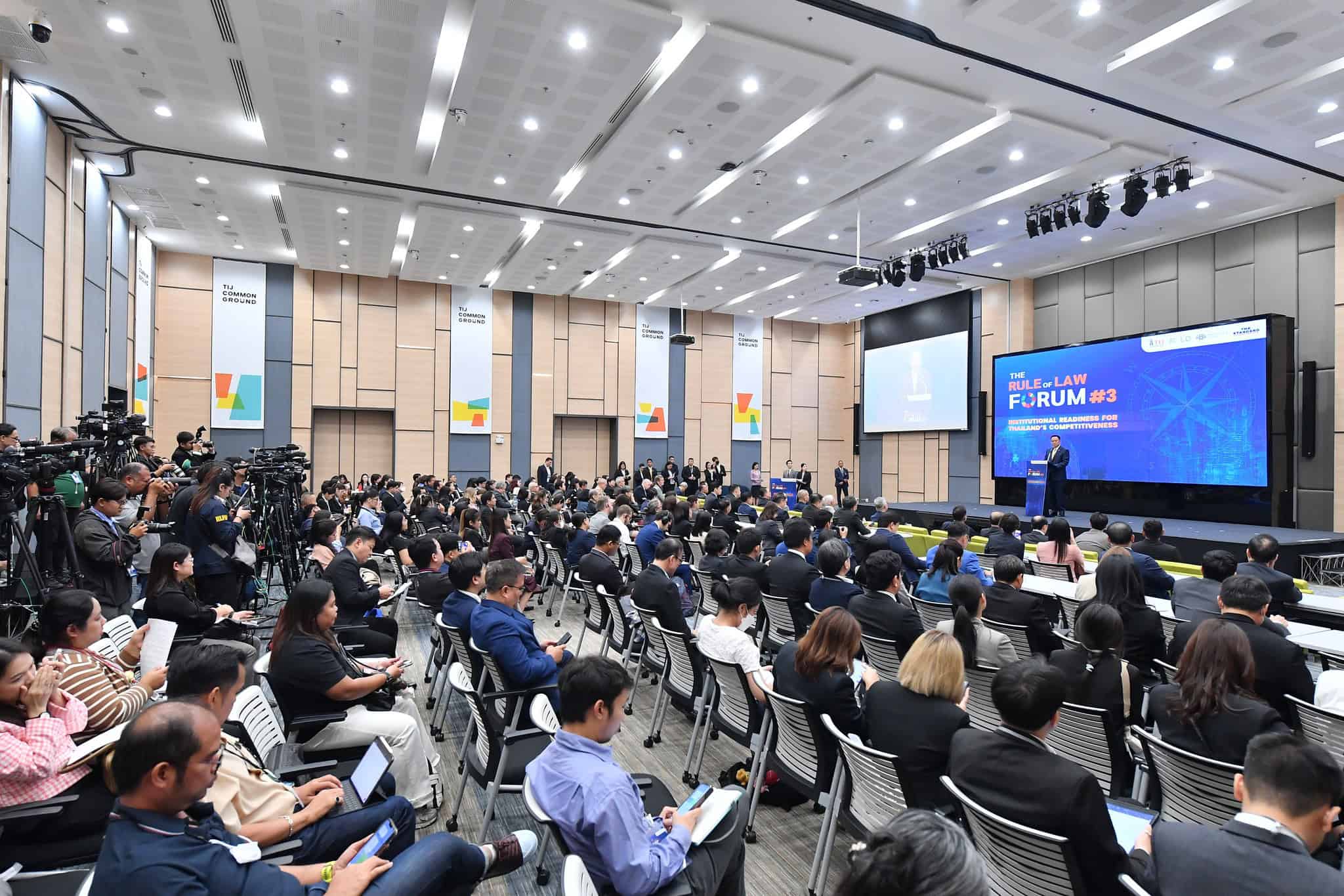 TIJ 1 หลักนิติธรรมอ่อนแอ เศรษฐกิจไทยเปราะบาง “เปลี่ยนผ่านไทย สู่เศรษฐกิจยั่งยืนด้วยนิติธรรม”