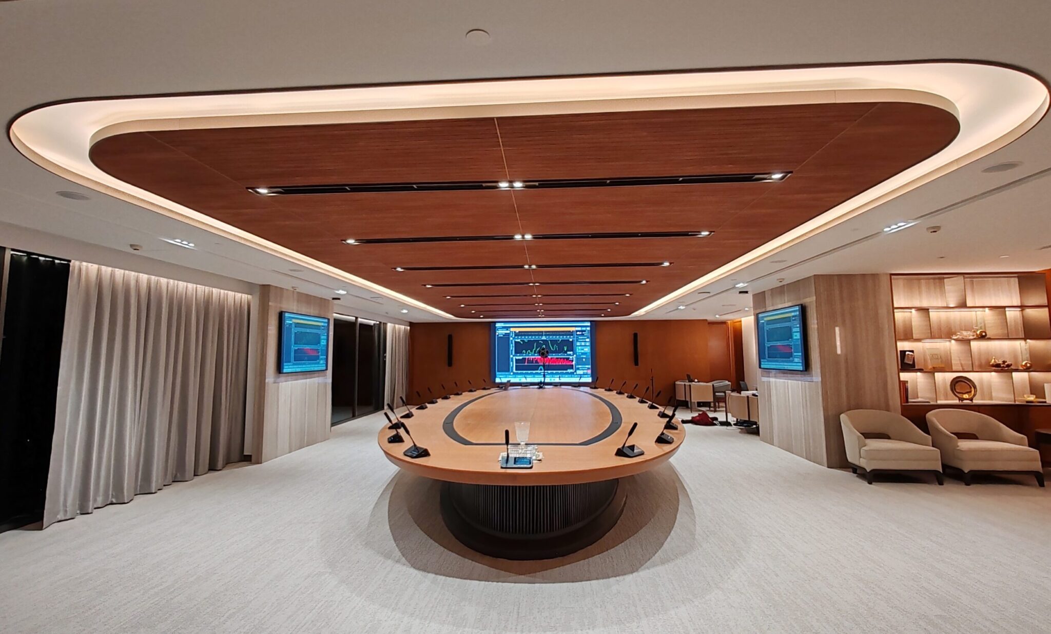 conference room BBL 1 scaled e1762178796889 Portfolios