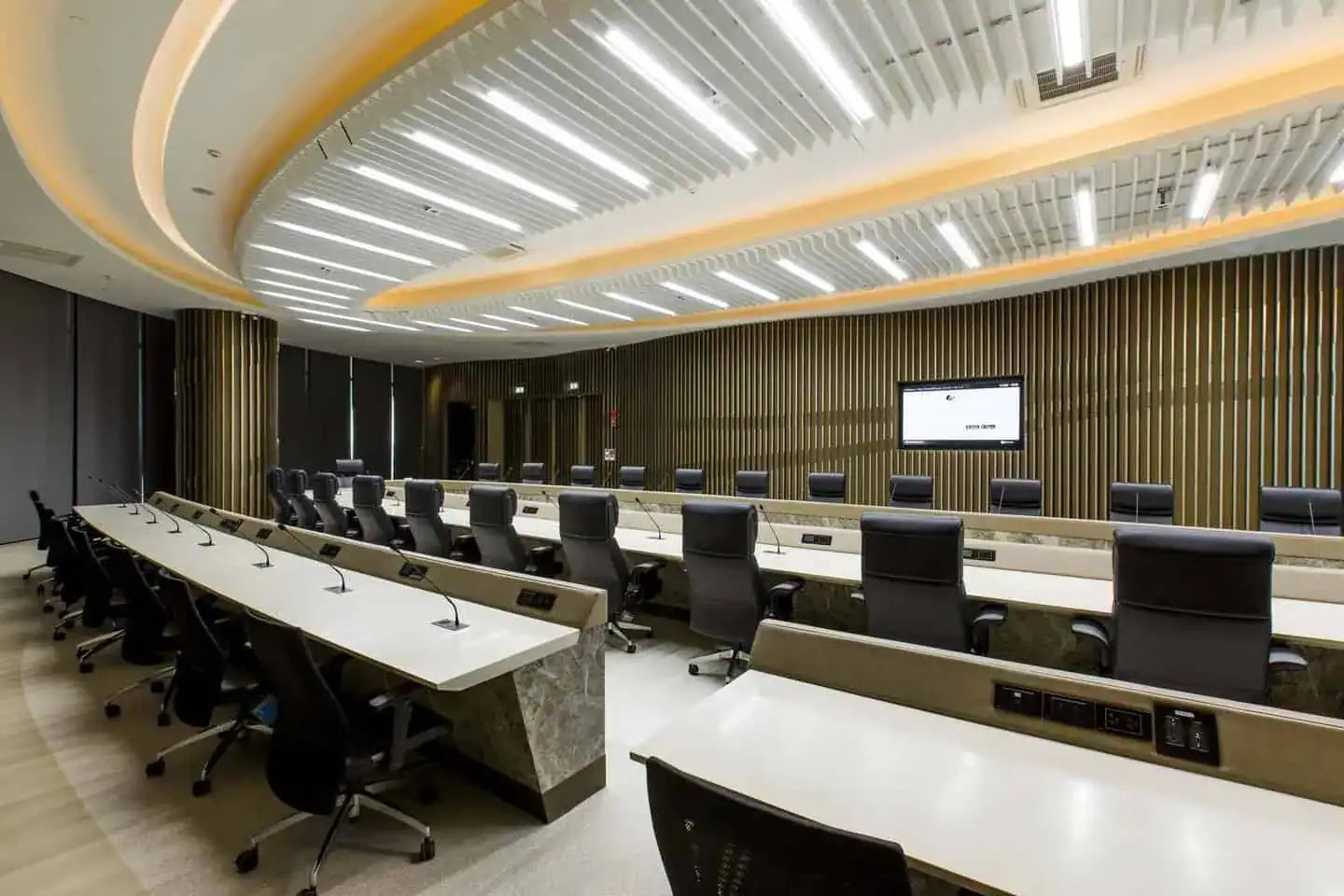 ไฟในห้องประชุม