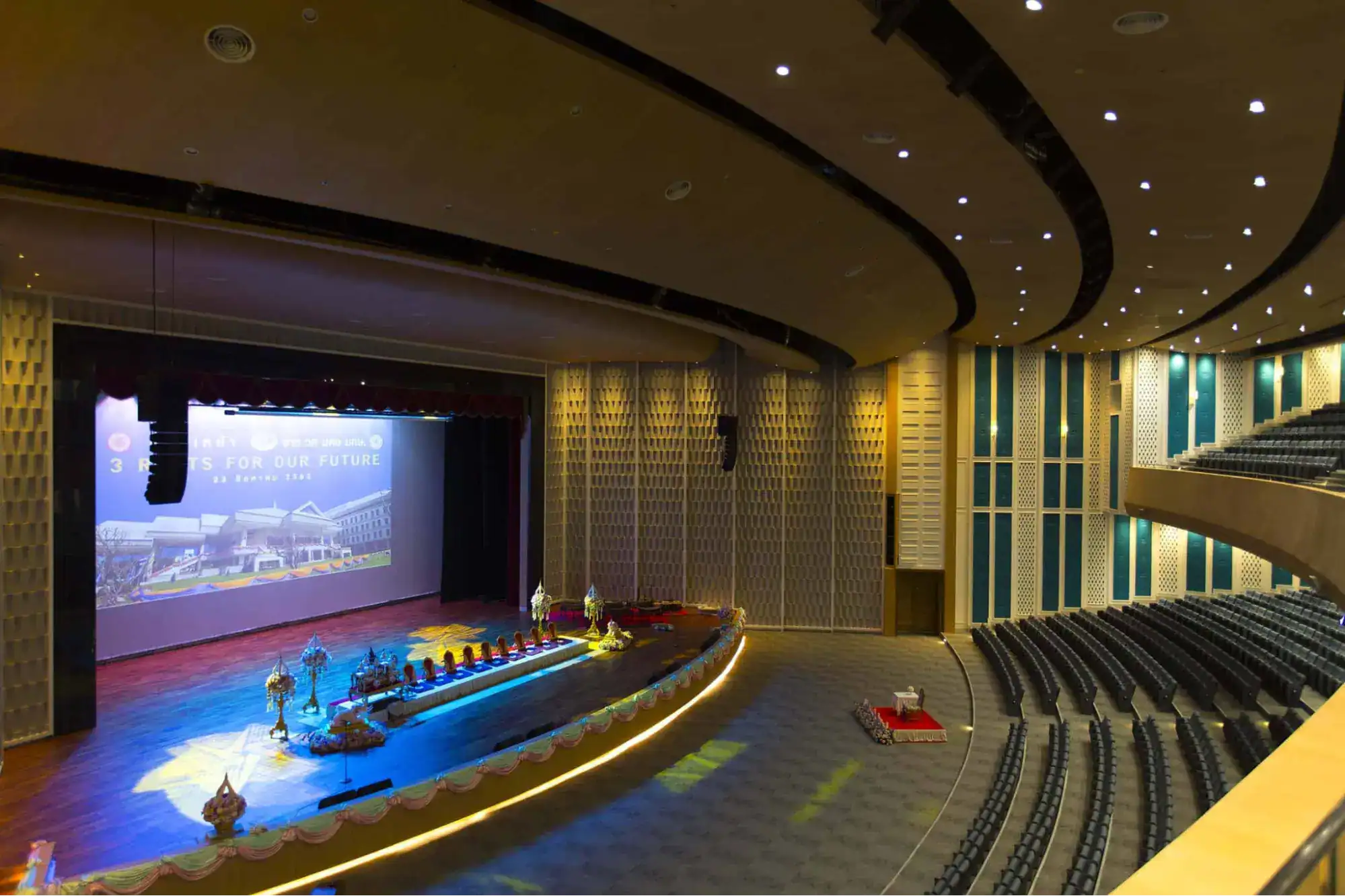 ออกแบบเวที ยังไงดี